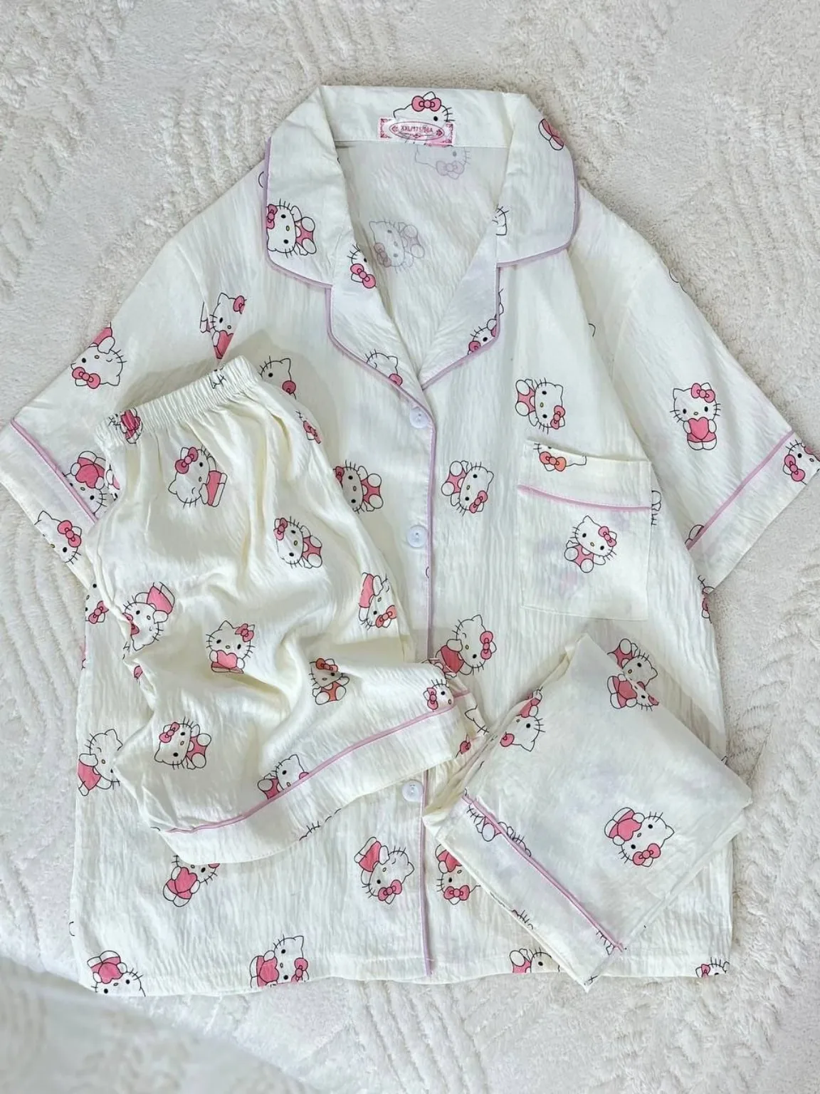hello-kitty-muslin-3-piece-set-WEBP ست سه تکه نخ موسلین زنانه طرح Hello Kitty | فری سایز ۳۶ تا ۴۶